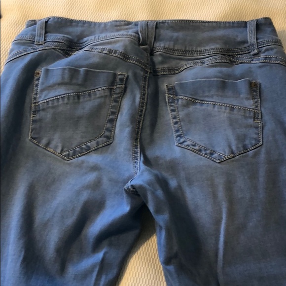 Jeans - Picture 5 of 5